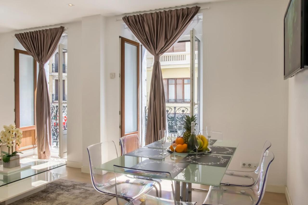 Palacio Apartments Madrid Exterior foto